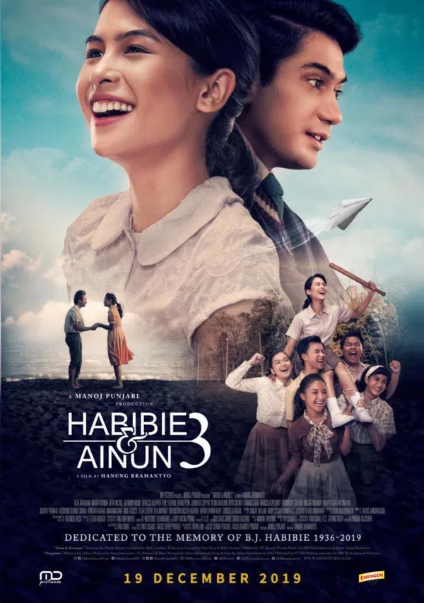 Poster phim Habibie & Ainun 3 trên PhimMoi